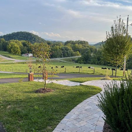 Villa Family-Friendly Retreat Enjoy Year-Round Fun Abingdon Exterior foto